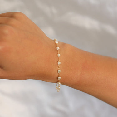 Gold Hearts Pearl Bracelet